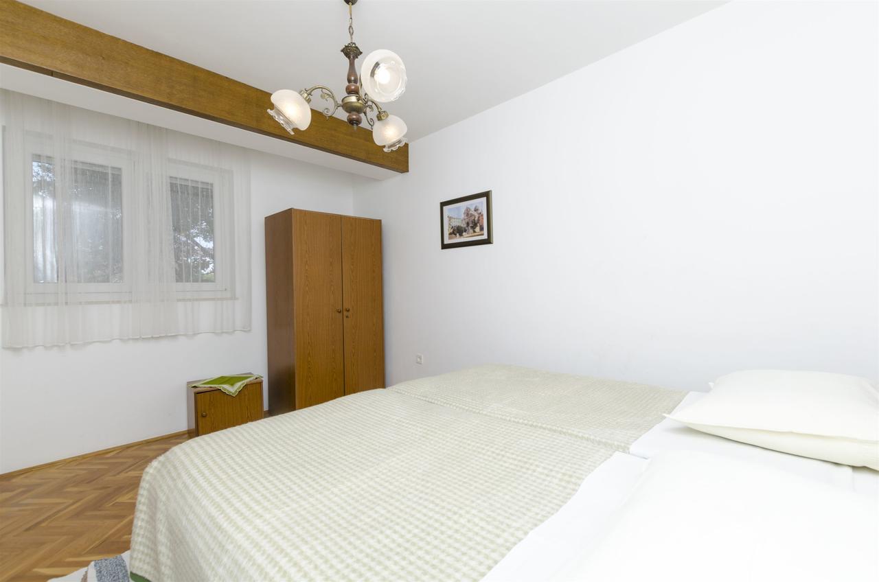 Apartments Karmela Primosten Exterior photo
